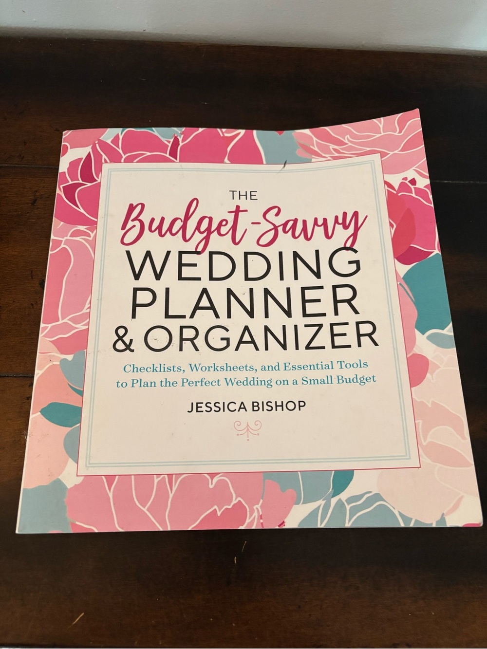 Budget-Savvy Wedding Planner & Organizer - Pink Floral Cover